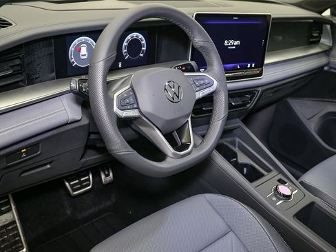 New 2026 Volkswagen Tiguan SE R-Line AWD/4WD image 20