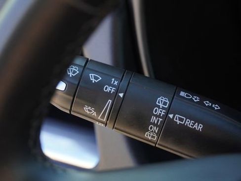 Used 2024 Chevrolet Tahoe LT image 30