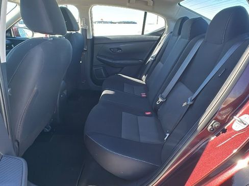 Used 2025 Nissan Sentra SV image 31