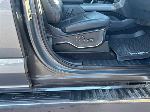 Used 2021 Ford F150 Lariat image 18