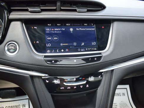 Used 2020 Cadillac XT5 Premium Luxury AWD/4WD image 26