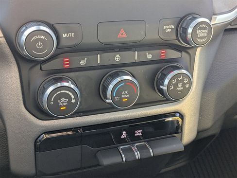 Used 2023 RAM 1500 Big Horn image 22