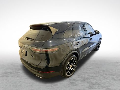 Used 2022 Porsche Cayenne S AWD/4WD image 9