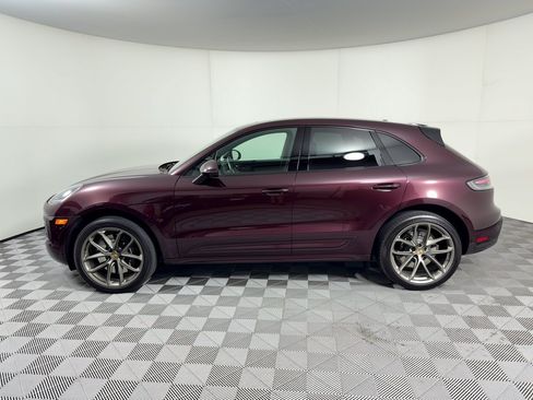 Certified 2024 Porsche Macan GTS AWD/4WD image 2