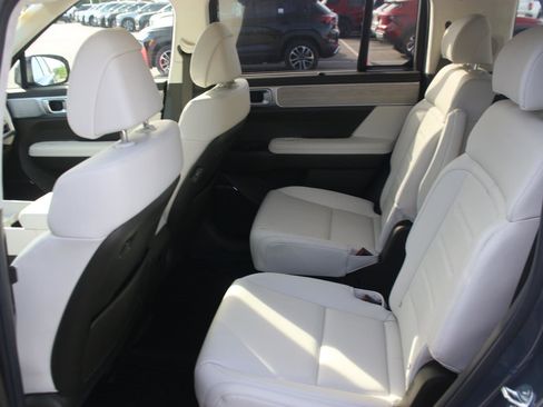 Used 2024 Hyundai Santa Fe Calligraphy AWD/4WD image 37