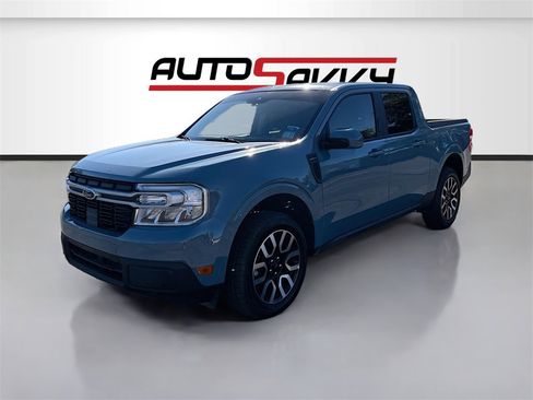 Used 2022 Ford Maverick Lariat w/ Lariat Luxury Package image 3