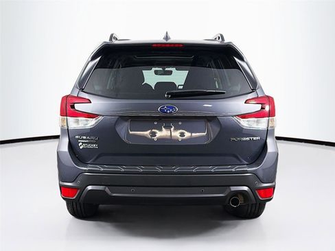 Used 2023 Subaru Forester Limited image 6