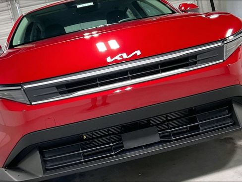 Used 2026 Kia K4 FWD image 28