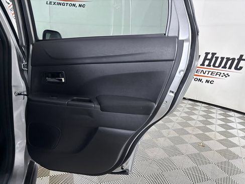 Used 2025 Mitsubishi Outlander Sport ES AWD/4WD image 25