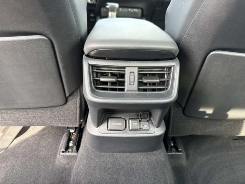 Used 2025 Lexus ES 350 w/ Premium Package FWD image 19
