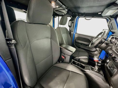Used 2021 Jeep Wrangler Unlimited Sport AWD/4WD image 25