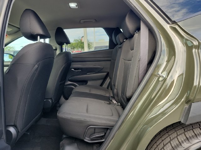 Used 2025 Hyundai Tucson SEL FWD image 11