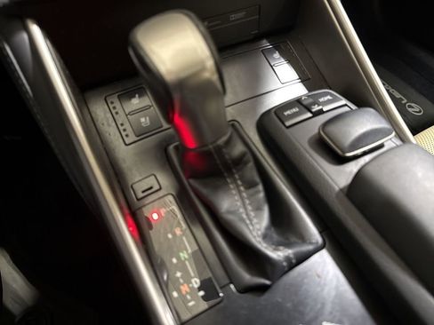 Used 2014 Lexus IS 350 AWD w/ Luxury Package w/Brown Wood image 18