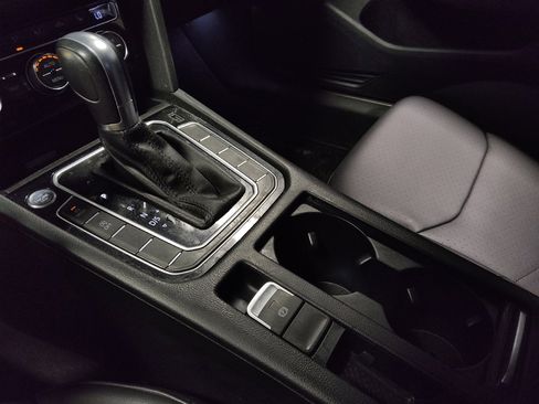 Used 2019 Volkswagen Arteon SE AWD/4WD image 26