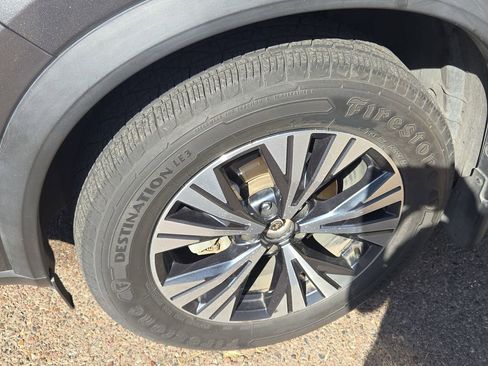 Used 2021 Nissan Rogue SV image 20