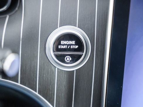 Certified 2023 Mercedes-Benz C 300 Sedan image 19