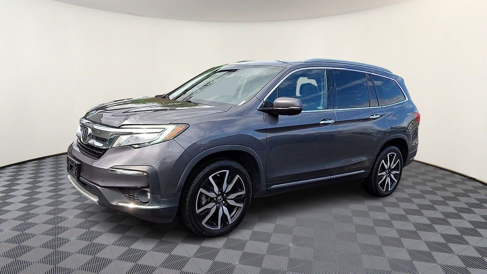Used 2020 Honda Pilot Touring image 4