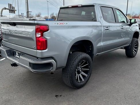 Used 2025 Chevrolet Silverado 1500 LT image 5