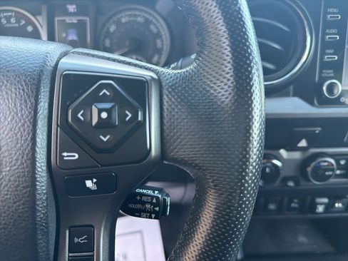Used 2021 Toyota Tacoma TRD Off-Road w/ Technology Package image 14