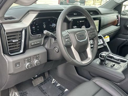 New 2026 GMC Sierra 1500 Denali w/ Denali Reserve Package image 10