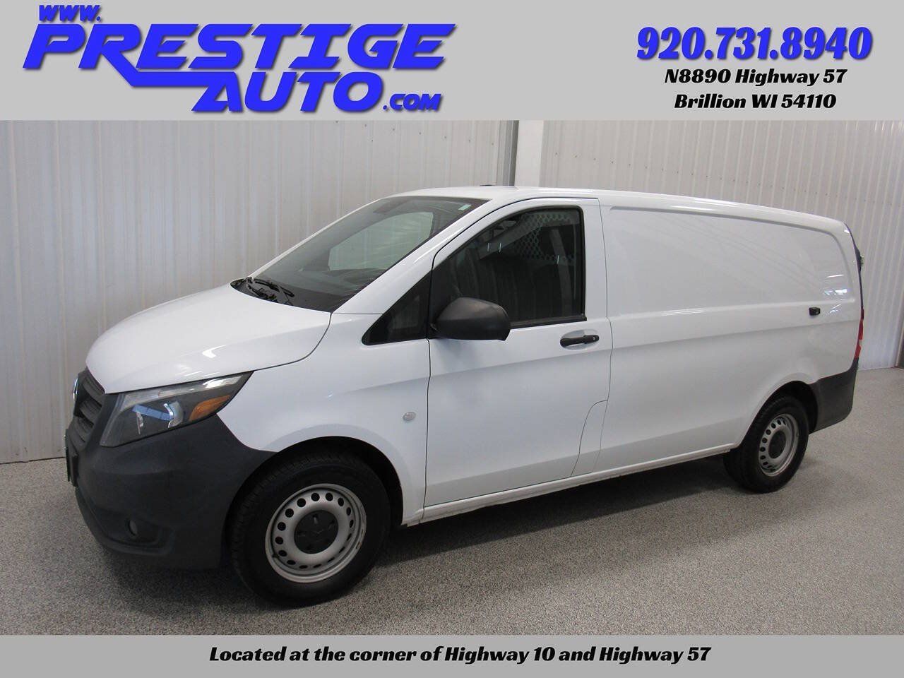 Used 2022 Mercedes-Benz Metris image 1