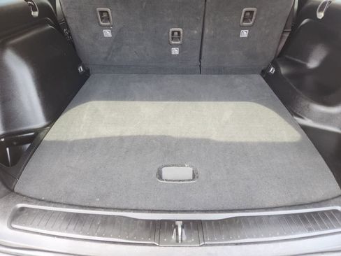 Used 2024 Jeep Grand Cherokee Laredo RWD image 30