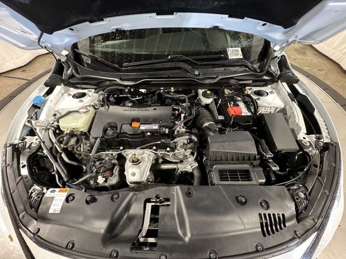 Used 2019 Honda Civic Sport image 31