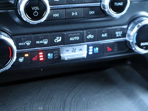 Certified 2021 Ford F150 Platinum AWD/4WD image 8