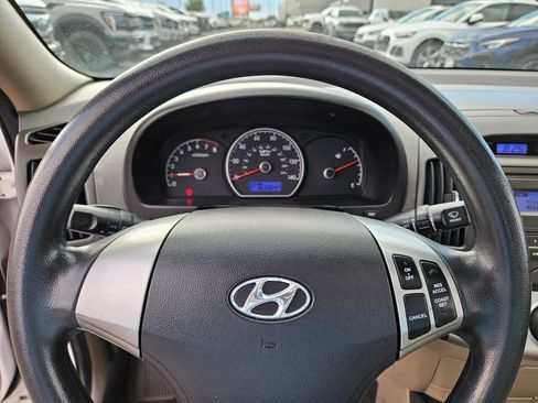 Used 2010 Hyundai Elantra GLS w/ Sunroof Pkg 3 FWD image 23