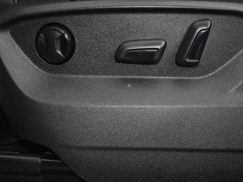 Used 2021 Volkswagen Atlas SEL Premium image 8