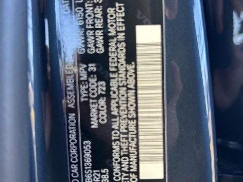 Used 2025 Volvo XC90 B6 Plus image 28