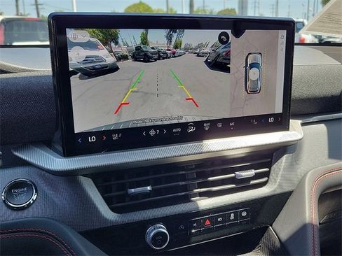 Used 2025 Ford Explorer ST-Line image 9