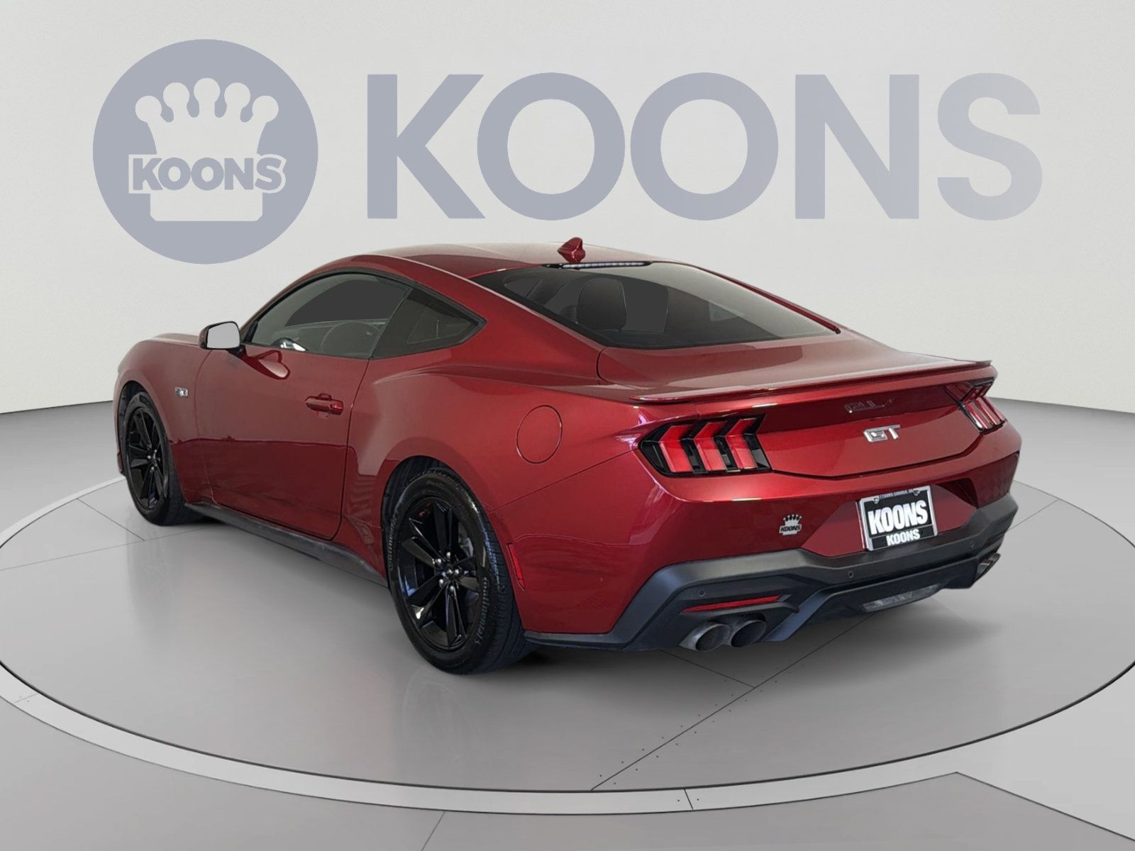 Used 2024 Ford Mustang GT RWD image 4
