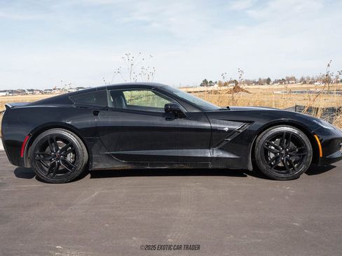 Used 2018 Chevrolet Corvette Stingray Coupe w/ 1LT image 9