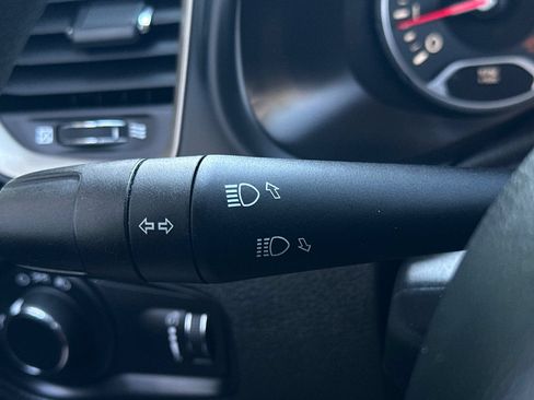 Used 2015 Jeep Renegade Sport FWD image 26