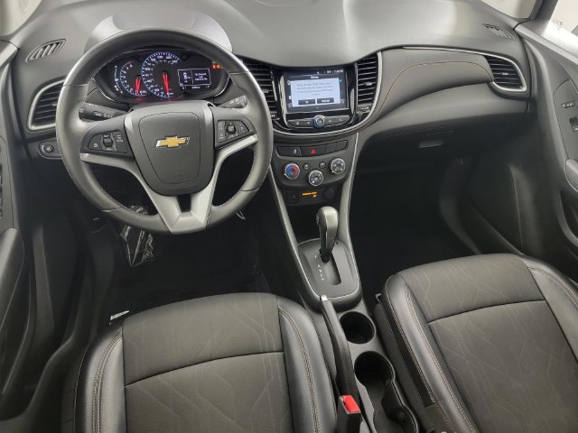 Used 2017 Chevrolet Trax LT w/ LT Convenience Package FWD image 32