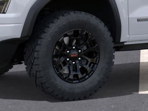 New 2026 GMC Canyon Elevation w/ Convenience Package RWD image 9