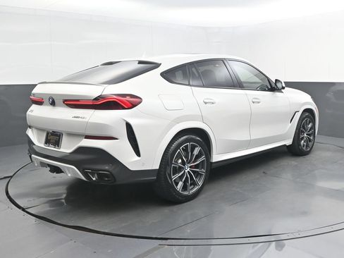 Used 2022 BMW X6 xDrive40i w/ Executive Package AWD/4WD image 7