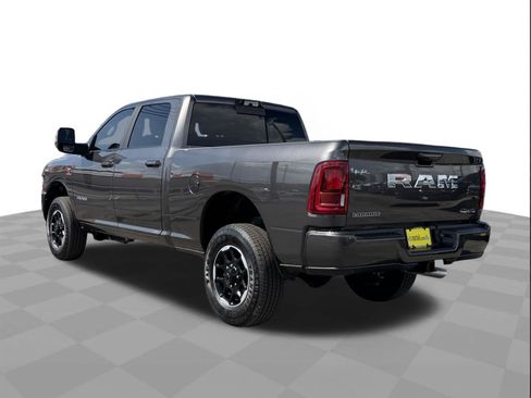 Used 2025 RAM 2500 Laramie AWD/4WD image 3