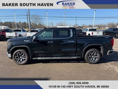 New 2026 GMC Sierra 1500 SLT w/ SLT Premium Package