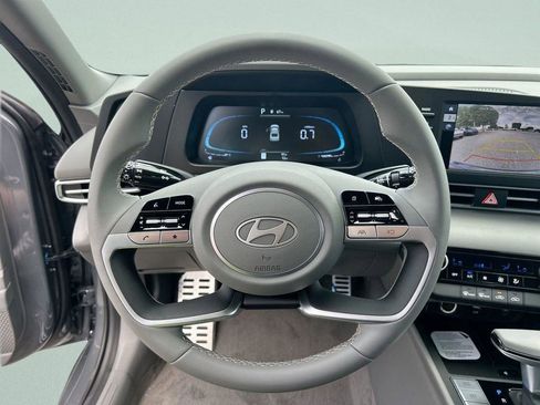 New 2026 Hyundai Elantra Sport FWD image 29