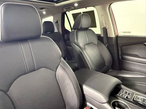 Used 2024 Honda Pilot Elite image 58