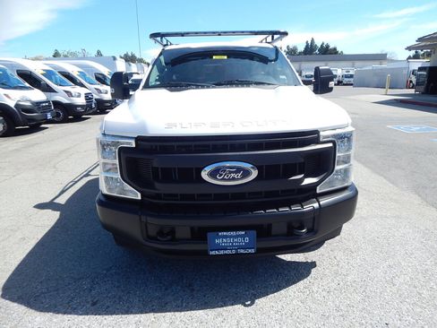 Used 2020 Ford F250 XL w/ Power Equipment Group image 11