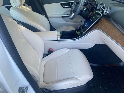 Certified 2023 Mercedes-Benz C 300 4MATIC Sedan image 22