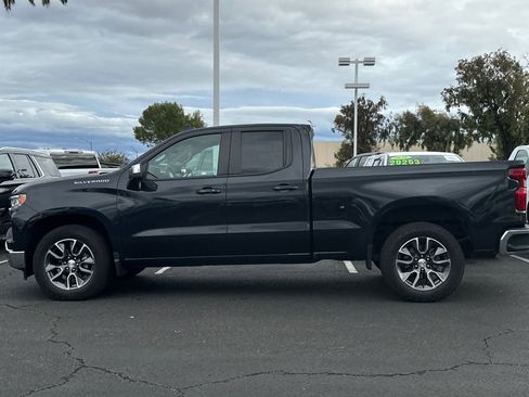 Used 2024 Chevrolet Silverado 1500 LT image 8