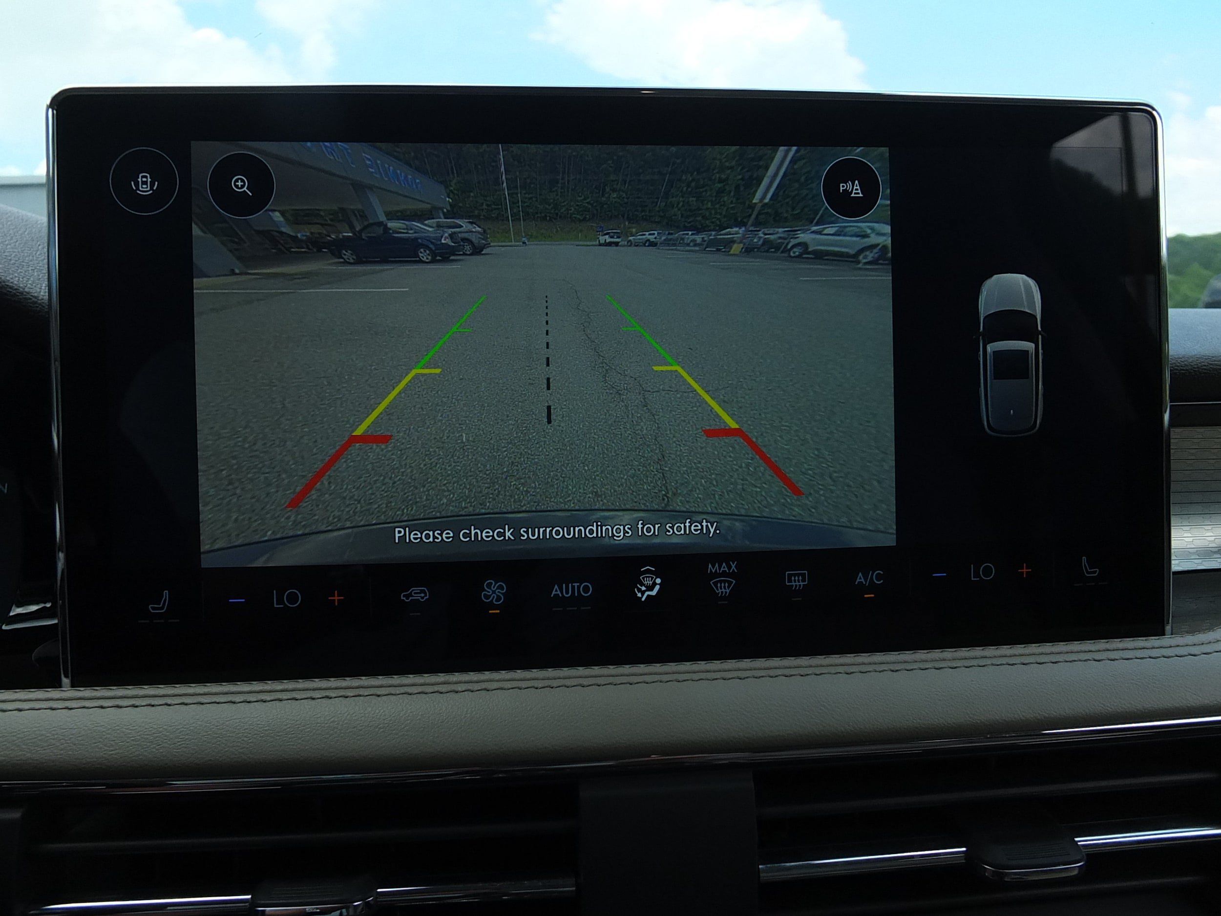 Used 2023 Lincoln Corsair FWD image 28