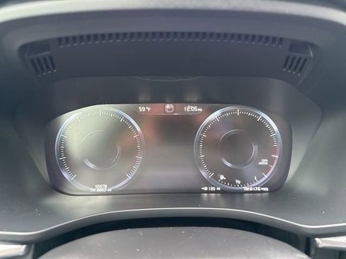 Used 2018 Volvo XC60 T6 Inscription w/ Luxury Seat Package image 26