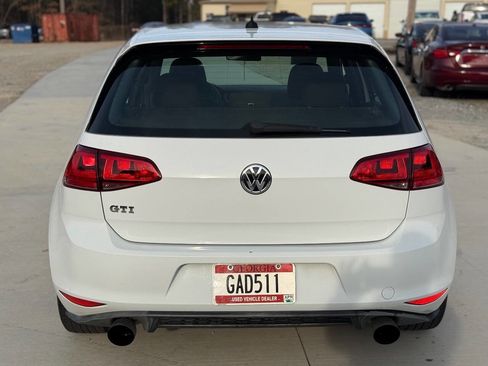 Used 2015 Volkswagen GTI S image 7