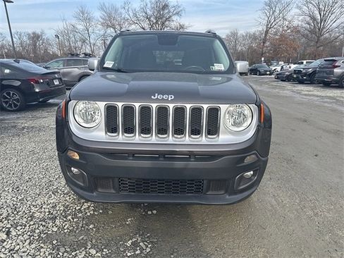Used 2016 Jeep Renegade Limited image 2