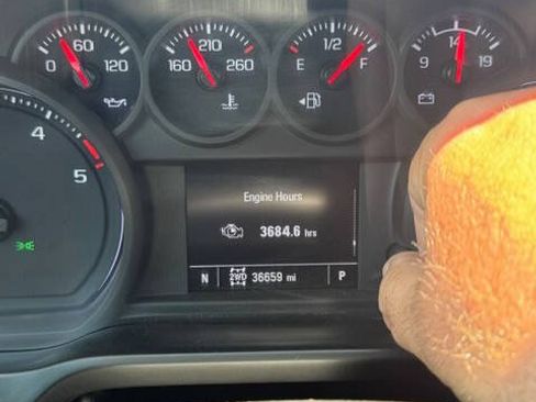 Used 2023 Chevrolet Silverado 2500 W/T w/ WT Fleet Convenience Package AWD/4WD image 18